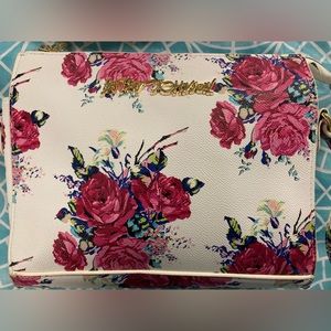 TODAY***$19***Betsey Johnson floral print crossbody bag.
